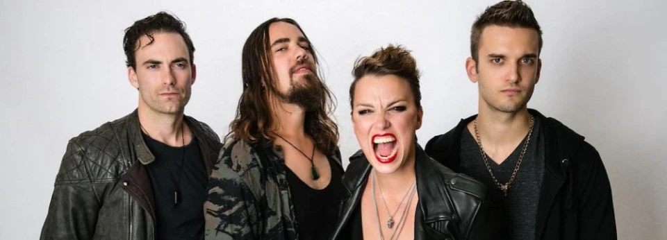 Halestorm пуснаха видеото към "Black Vultures"