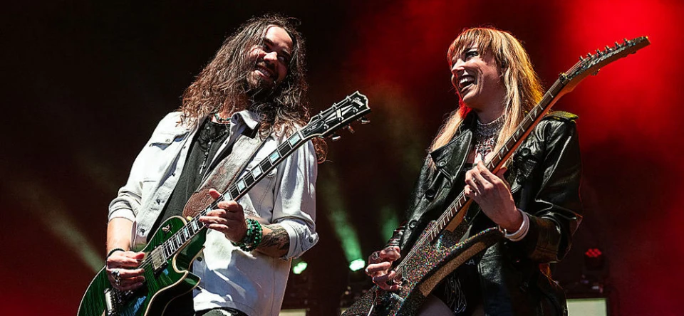 Halestorm с чувствен химн за свободата на любовта: "Like a Woman Can"