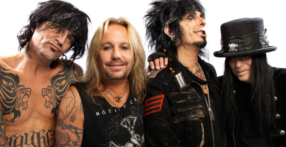 Официално е: Mötley Crüe се завръщат!