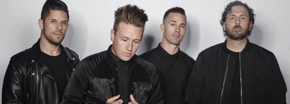Чуй новата песен на Papa Roach - "Not The Only One"