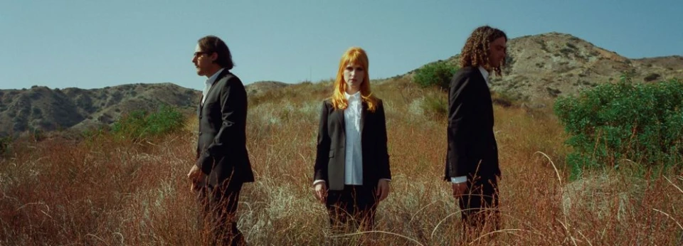Paramore пуснаха новата си песен "The News"