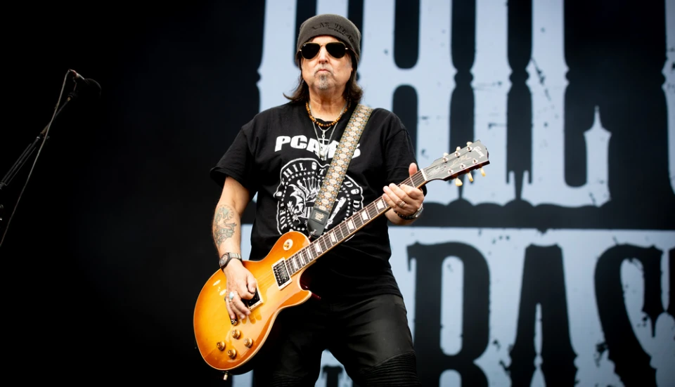 Отиде си бившият китарист на Motörhead, Фил Кембъл