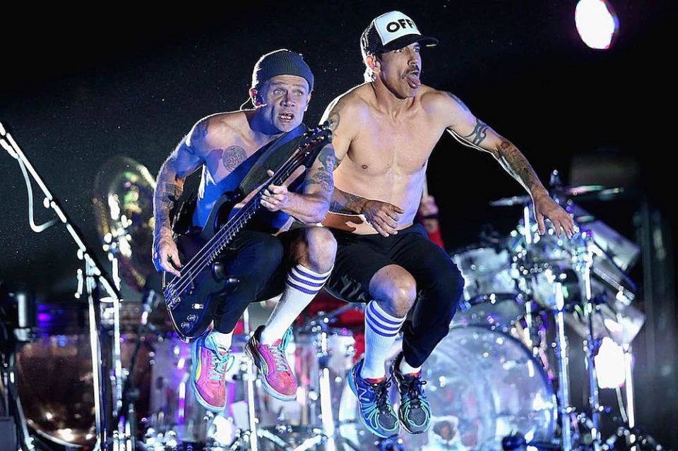 Red Hot Chili Peppers споделиха втори сингъл от новия си албум
