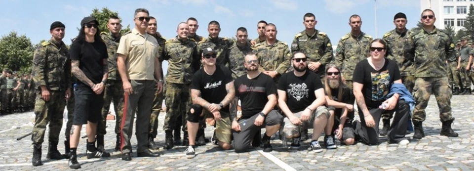 Sabaton влязоха в Българската армия