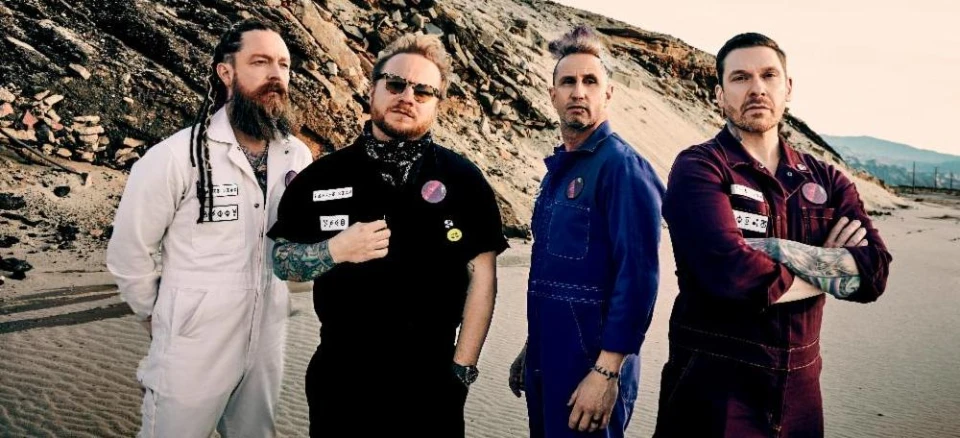 Shinedown отвеждат феновете на планетата Нула в новото си видео