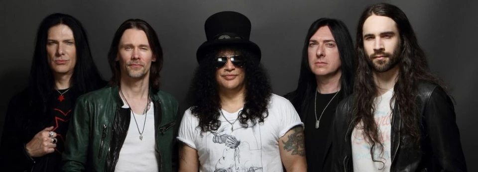 Чуй новия сингъл на Slash ft Myles Kennedy & The Conspirators, "Mind Your Manners"